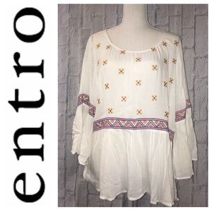 NWOT Size Large Entro Boutique Blouse